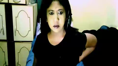 indianpleasures21 online show from July 16, 8:26 pm