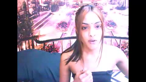 Snapshot of indianpretty1 chatting on October 24, 6:21 am indianpretty1 online show from October 24, 6:21 am