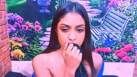 Snapshot of indianpretty1 chatting on December 3, 11:08 am indianpretty1 online show from December 3, 11:08 am