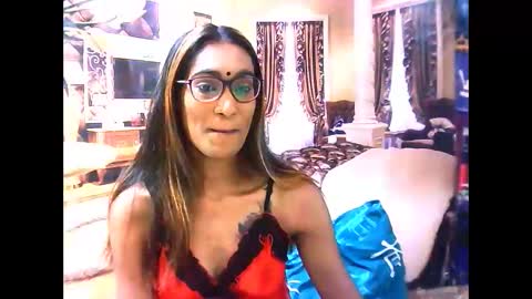 Snapshot of indianrebel4u2luv chatting on October 2, 5:58 am indianrebel4u2luv online show from October 2, 5:58 am