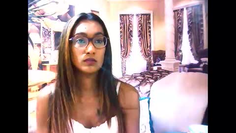 Snapshot of indianrebel4u2luv chatting on October 23, 6:13 am indianrebel4u2luv online show from October 23, 6:13 am
