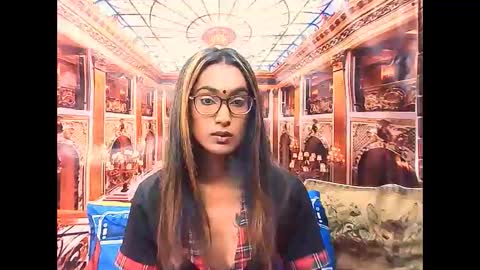 Snapshot of indianrebel4u2luv chatting on October 31, 6:03 am indianrebel4u2luv online show from October 31, 6:03 am