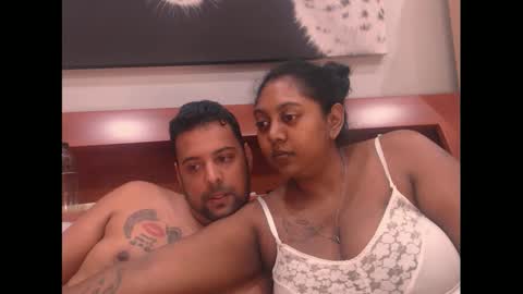 indianruby21 online show from February 13, 9:27 pm