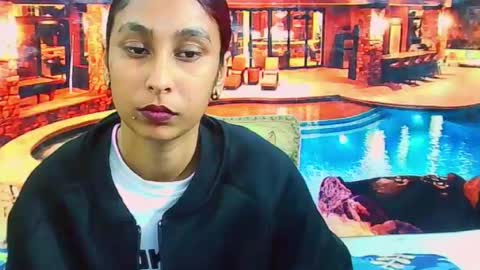indiansexybutt4u2luv online show from June 13, 5:27 am