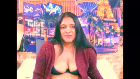 Snapshot of indiansexylady4u chatting on September 18, 6:21 pm indiansexylady4u online show from September 18, 6:21 pm