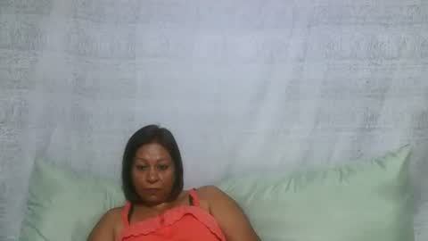 Snapshot of indiansexymilf chatting on June 15, 5:09 am candice online show from June 15, 5:09 am