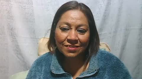 Snapshot of indiansexymilf chatting on July 29, 5:05 am candice online show from July 29, 5:05 am