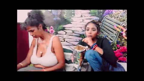 indiansexyslender4u2luv online show from January 21, 9:57 am
