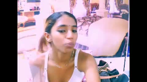 indiansexyslender4u2luv online show from March 9, 8:51 am