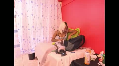 Snapshot of indiansumaya chatting on December 18, 8:53 am indiansumaya online show from December 18, 8:53 am