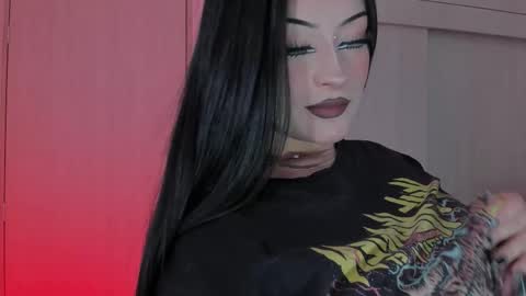 Hey  Im Indie follow me on my instagram  online show from September 26, 7:07 pm