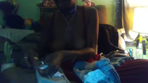 Snapshot of indigo_scorpio chatting on September 24, 6:39 am indigo_scorpio online show from September 24, 6:39 am