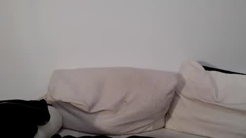 Indigo Elle online show from November 28, 9:45 am