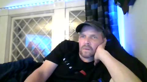 indy2001124646 online show from September 30, 3:11 am