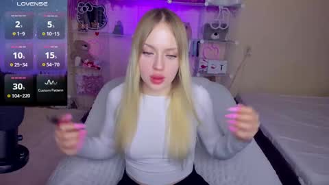 Indy Kally online show from March 5, 2:03 am