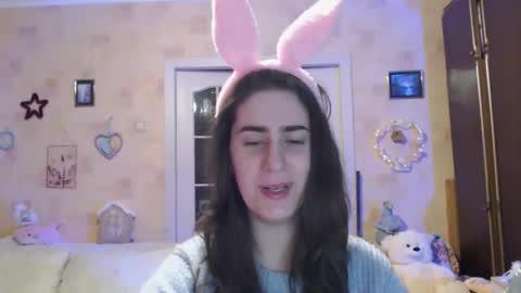 Inna  online show from November 1, 8:22 pm