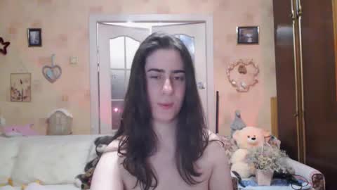 Inna  online show from November 18, 9:08 pm