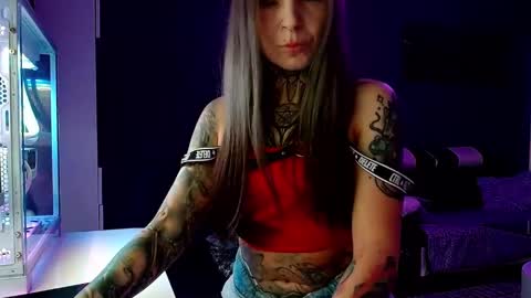 InesDesire online show from December 23, 8:22 am