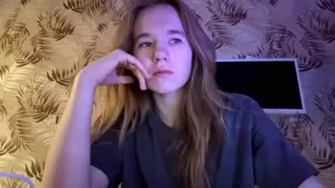 Snapshot of inespacheco chatting on March 28, 1:16 am Sofia online show from March 28, 1:16 am