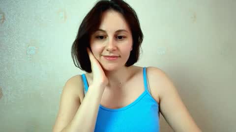 Snapshot of inessa_beauty chatting on March 6, 11:28 am Inessa online show from March 6, 11:28 am