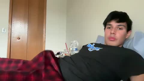 Snapshot of infamouslucas chatting on December 15, 7:53 pm Lucas online show from December 15, 7:53 pm