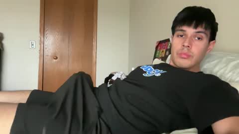 Snapshot of infamouslucas chatting on January 1, 8:15 pm Lucas online show from January 1, 8:15 pm