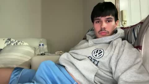 Snapshot of infamouslucas chatting on January 13, 3:12 am Lucas online show from January 13, 3:12 am