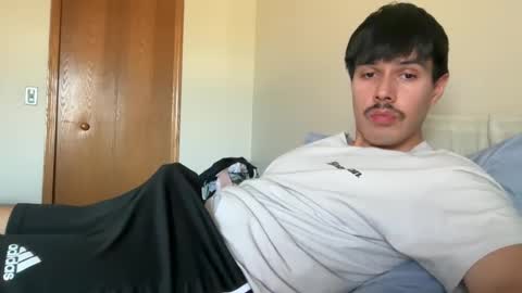 Snapshot of infamouslucas chatting on January 18, 6:10 pm Lucas online show from January 18, 6:10 pm