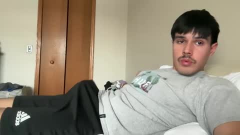 Snapshot of infamouslucas chatting on February 7, 10:20 pm Lucas online show from February 7, 10:20 pm