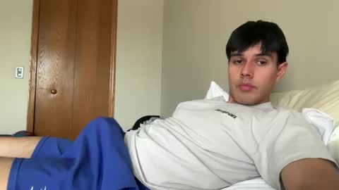 Snapshot of infamouslucas chatting on February 11, 9:14 pm Lucas online show from February 11, 9:14 pm