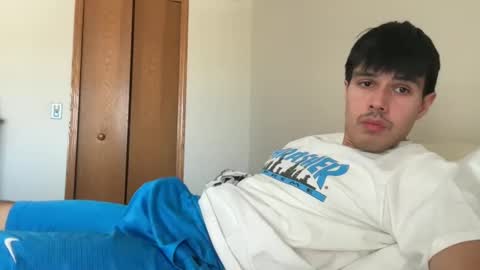 Snapshot of infamouslucas chatting on February 17, 6:48 pm Lucas online show from February 17, 6:48 pm