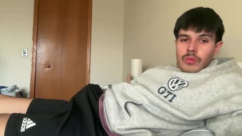 Snapshot of infamouslucas chatting on March 11, 11:26 pm Lucas online show from March 11, 11:26 pm