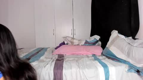 Snapshot of infinitesex2 chatting on December 10, 6:11 am Samantha and chris online show from December 10, 6:11 am