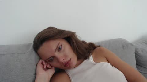 Sweet girl online show from July 31, 1:32 pm