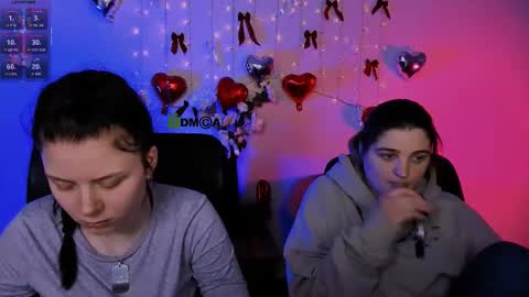 Snapshot of inga_gree chatting on February 19, 7:43 pm inga_gree online show from February 19, 7:43 pm