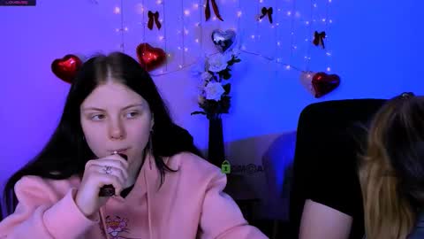 Snapshot of inga_gree chatting on March 19, 8:24 pm inga_gree online show from March 19, 8:24 pm