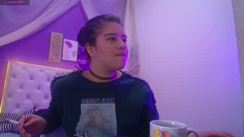 Ingrid petite online show from December 6, 10:52 pm