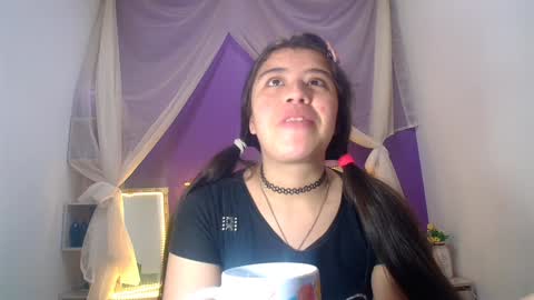 Ingrid petite online show from December 20, 11:37 pm