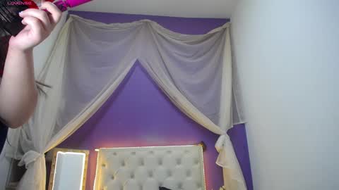 Ingrid petite online show from January 16, 11:59 pm