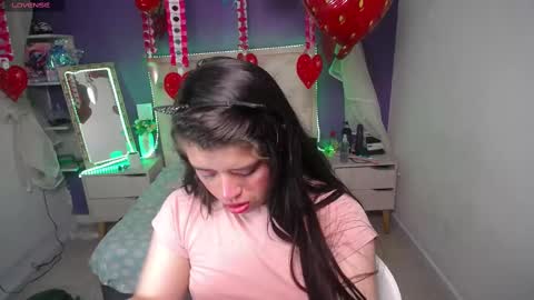 Ingrid petite online show from February 28, 3:04 am