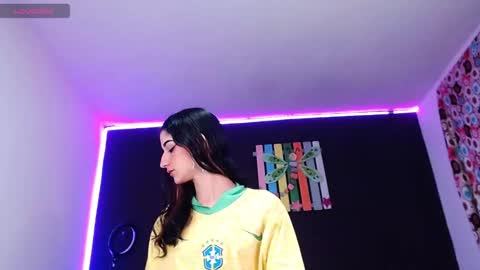 Snapshot of ingrid_zese chatting on October 9, 2:59 pm Ingrid Zese online show from October 9, 2:59 pm