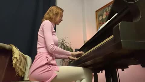 Snapshot of ingridmayer chatting on February 4, 6:25 pm ingridmayer online show from February 4, 6:25 pm