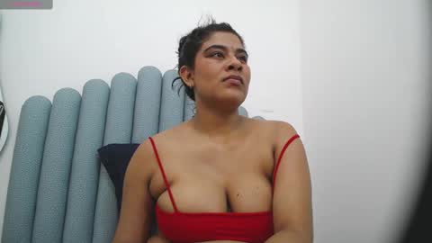 Iniya online show from February 20, 8:36 pm