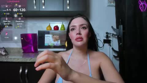 Iniya online show from January 8, 7:05 pm