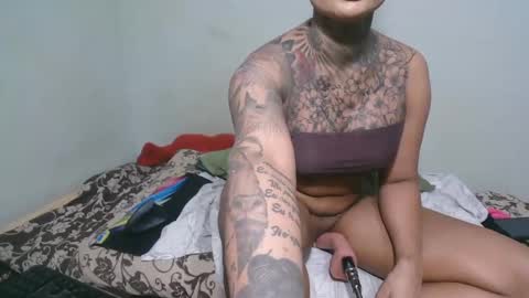 ink bella online show from December 30, 6:38 pm
