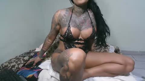 ink bella online show from October 7, 10:01 am