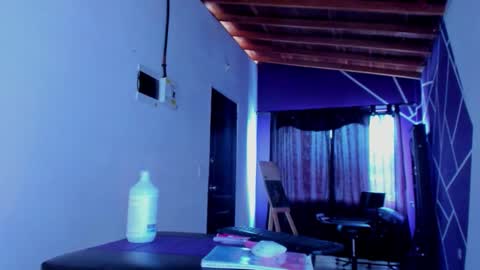 demon online show from February 8, 4:43 pm