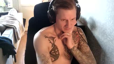 inkedsweed69 online show from January 12, 11:15 am