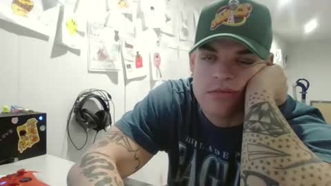 Snapshot of inkedwarfare chatting on February 2, 1:15 am inkedwarfare online show from February 2, 1:15 am