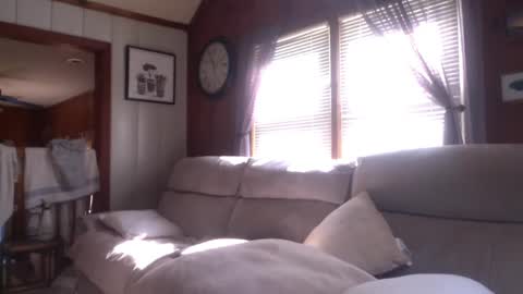 InMyBackyard online show from October 6, 5:43 pm